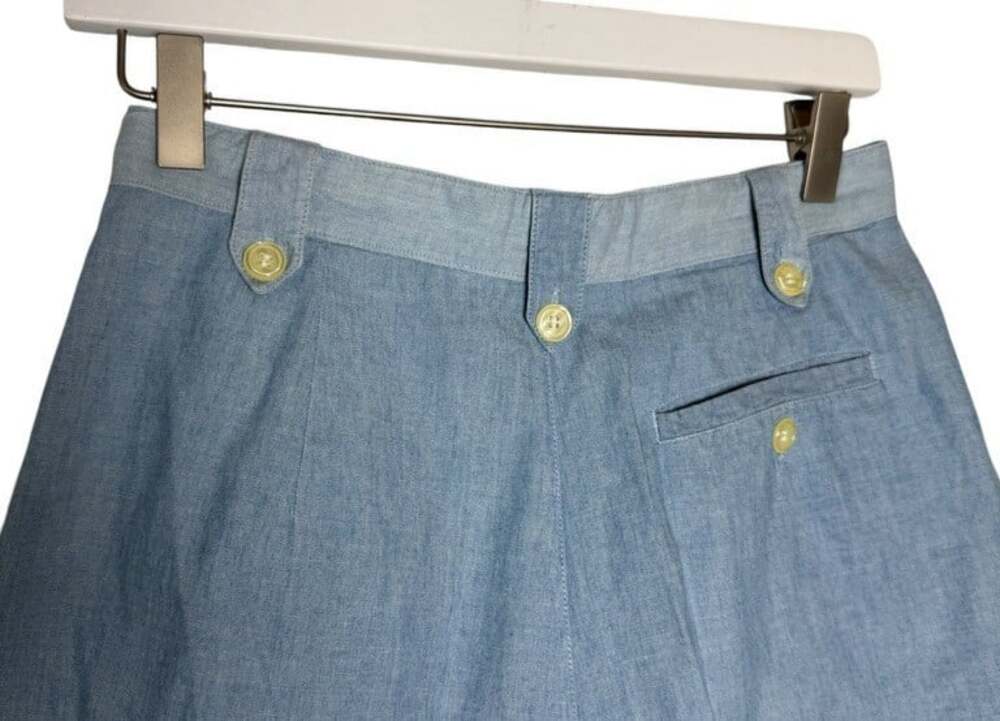 GAP Vintage 90's Chambray Pleated Wide Leg Shorts High WaistButton Front 11/12 - Picture 4 of 8